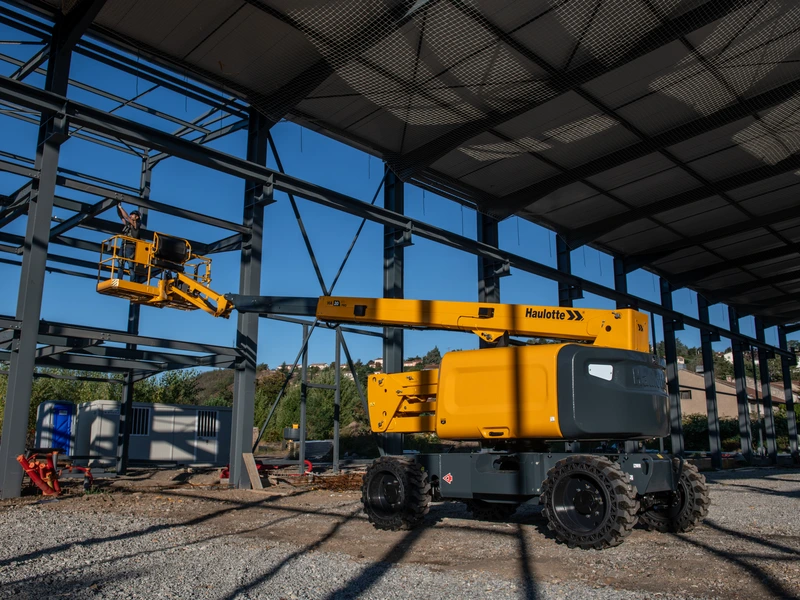 Articulado Diesel 20m